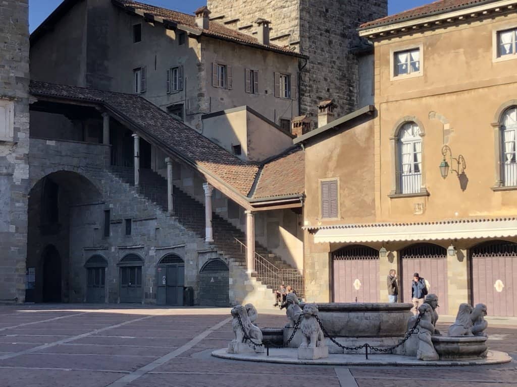 Bergamo - Restauro- Arte